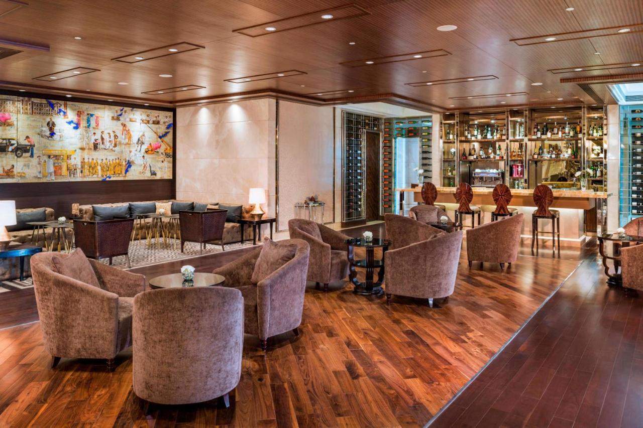 圣瑞吉孟买酒店 外观 照片 The Wine Bar