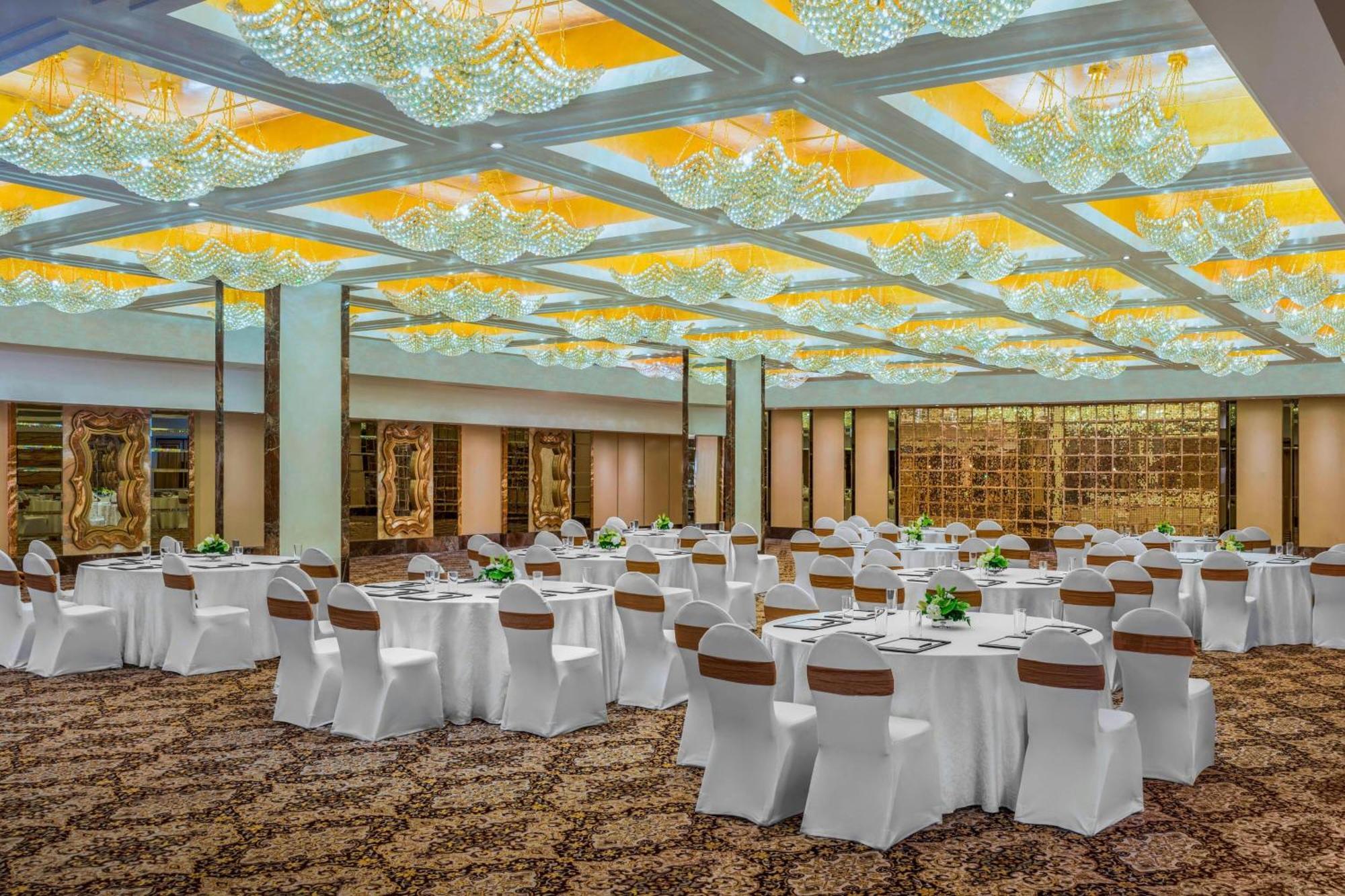 圣瑞吉孟买酒店 外观 照片 The Grand Ballroom